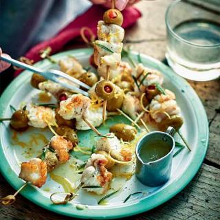 Brochettes de lotte aux olives