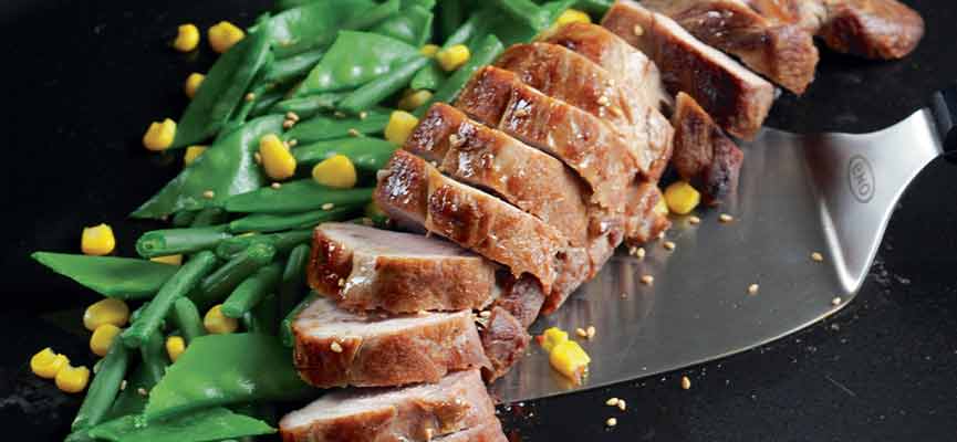 Porc aux petits légumes et sésame