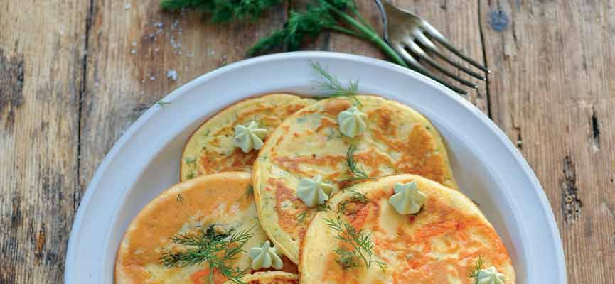 Blinis with smoked salmon and avocado cream