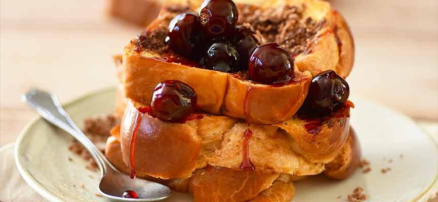 Brioche grillée chocolat cerises amarena 